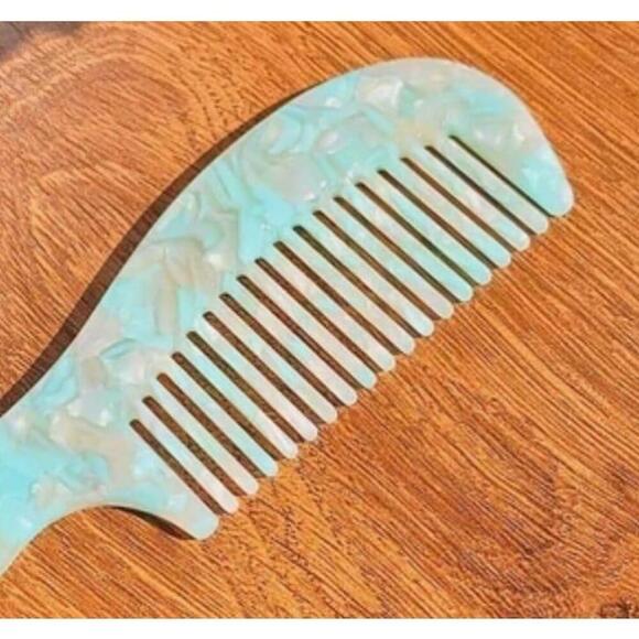 Hair Comb In Aqua - Picture 2 of 5